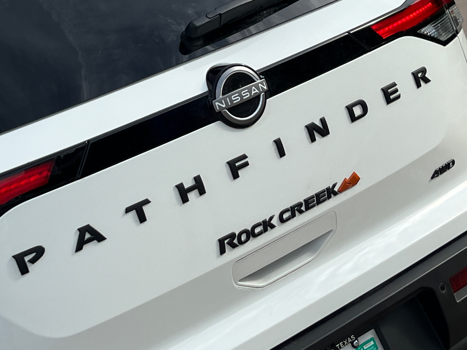 2024 Nissan Pathfinder Rock Creek 8