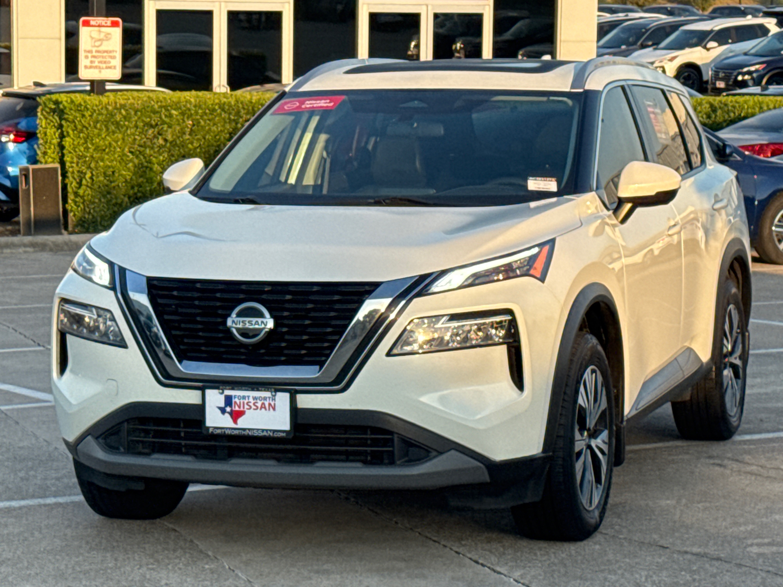 2021 Nissan Rogue SV 3