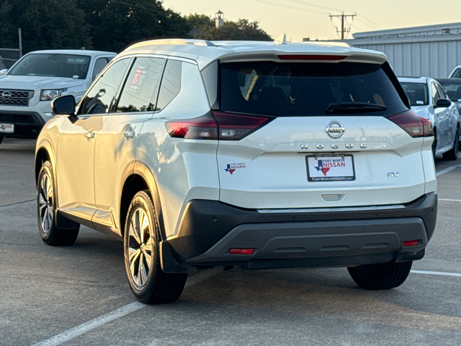 2021 Nissan Rogue SV 6