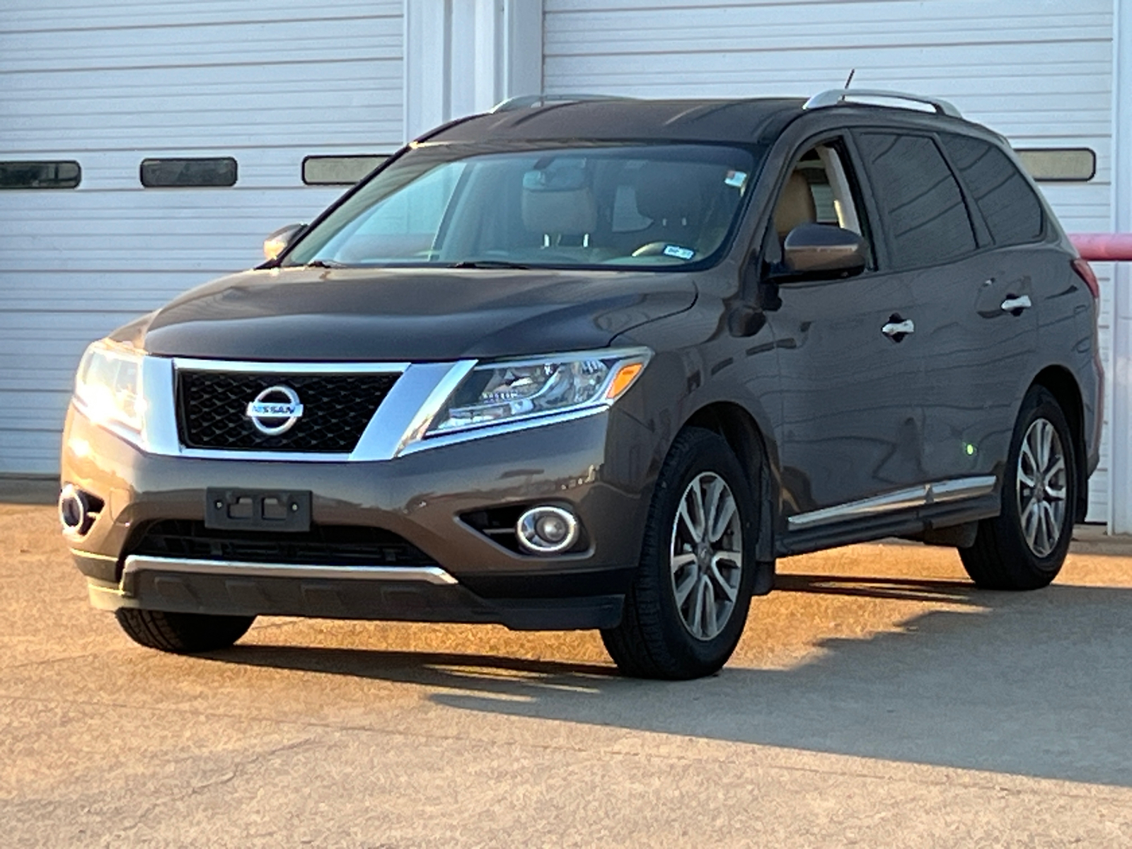 2015 Nissan Pathfinder SL 3