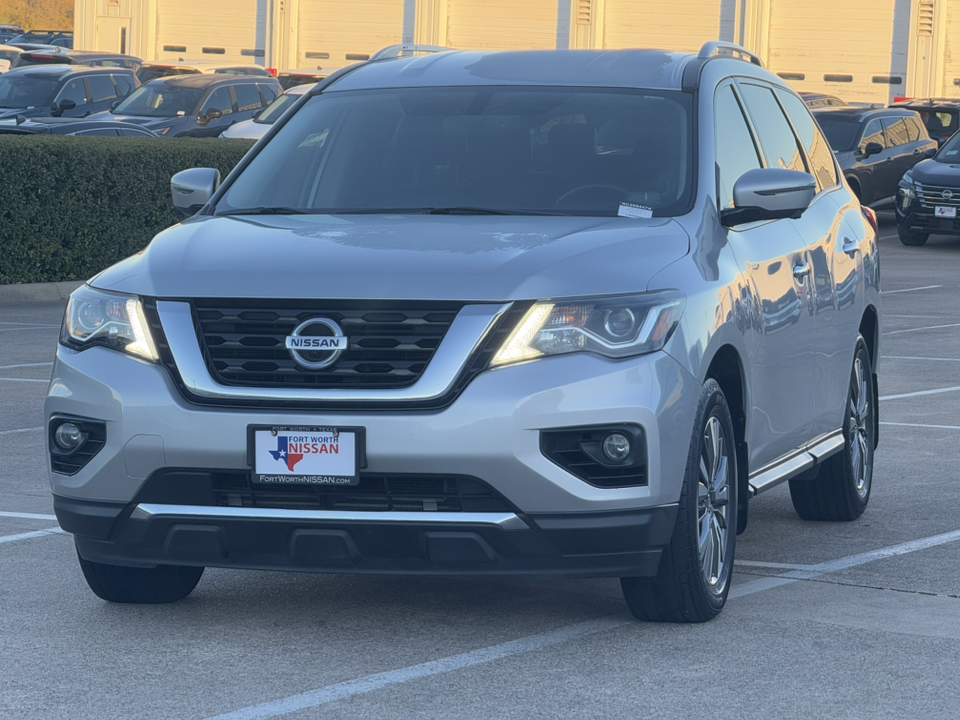 2019 Nissan Pathfinder SL 3