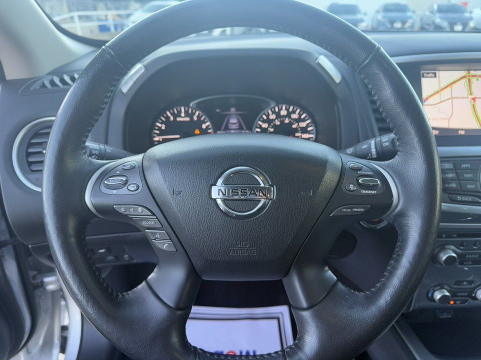 2019 Nissan Pathfinder SL 30