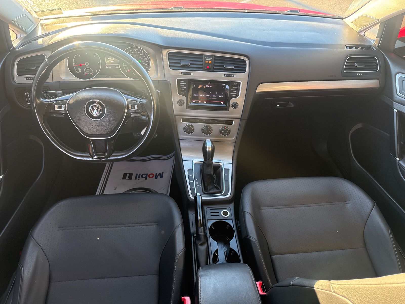 2015 Volkswagen Golf SE 12