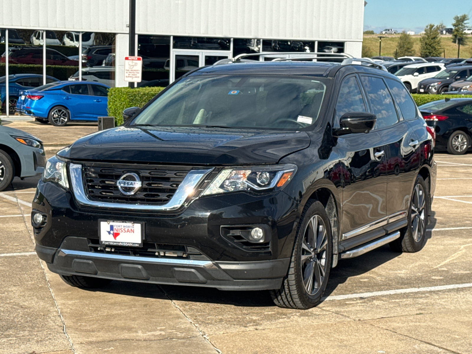 2020 Nissan Pathfinder Platinum 3