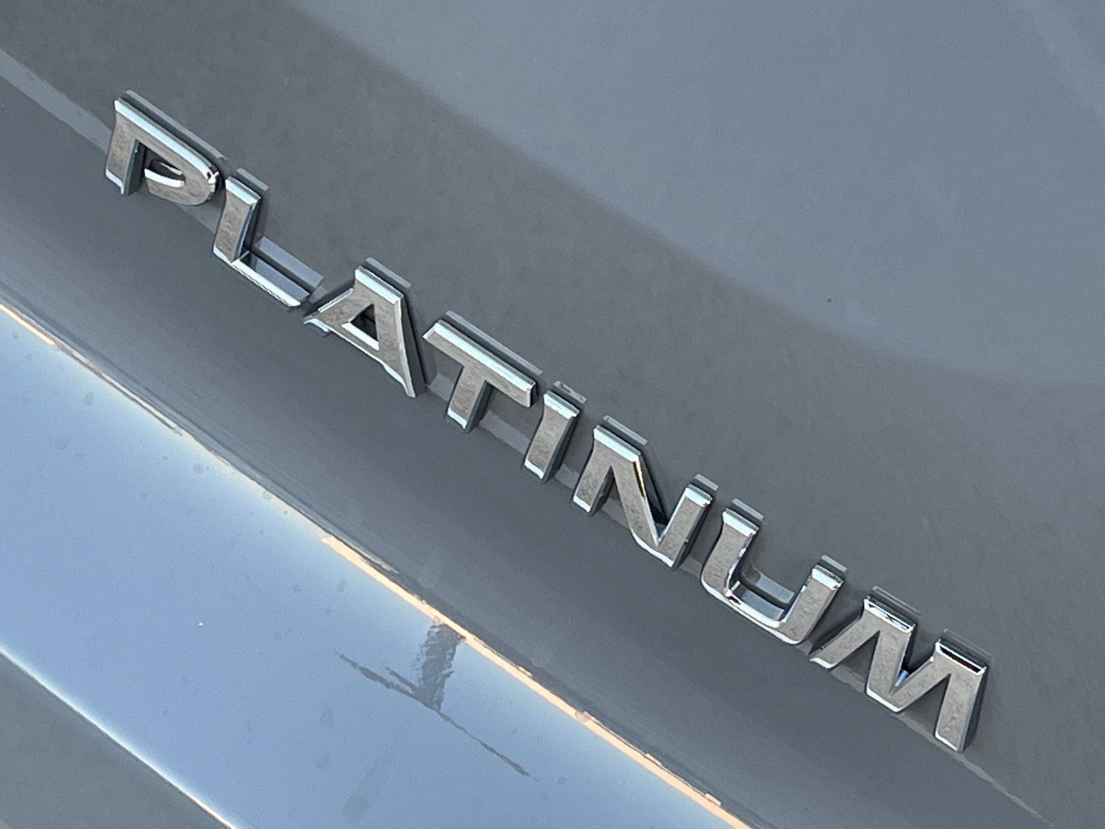 2024 Nissan Pathfinder Platinum 9