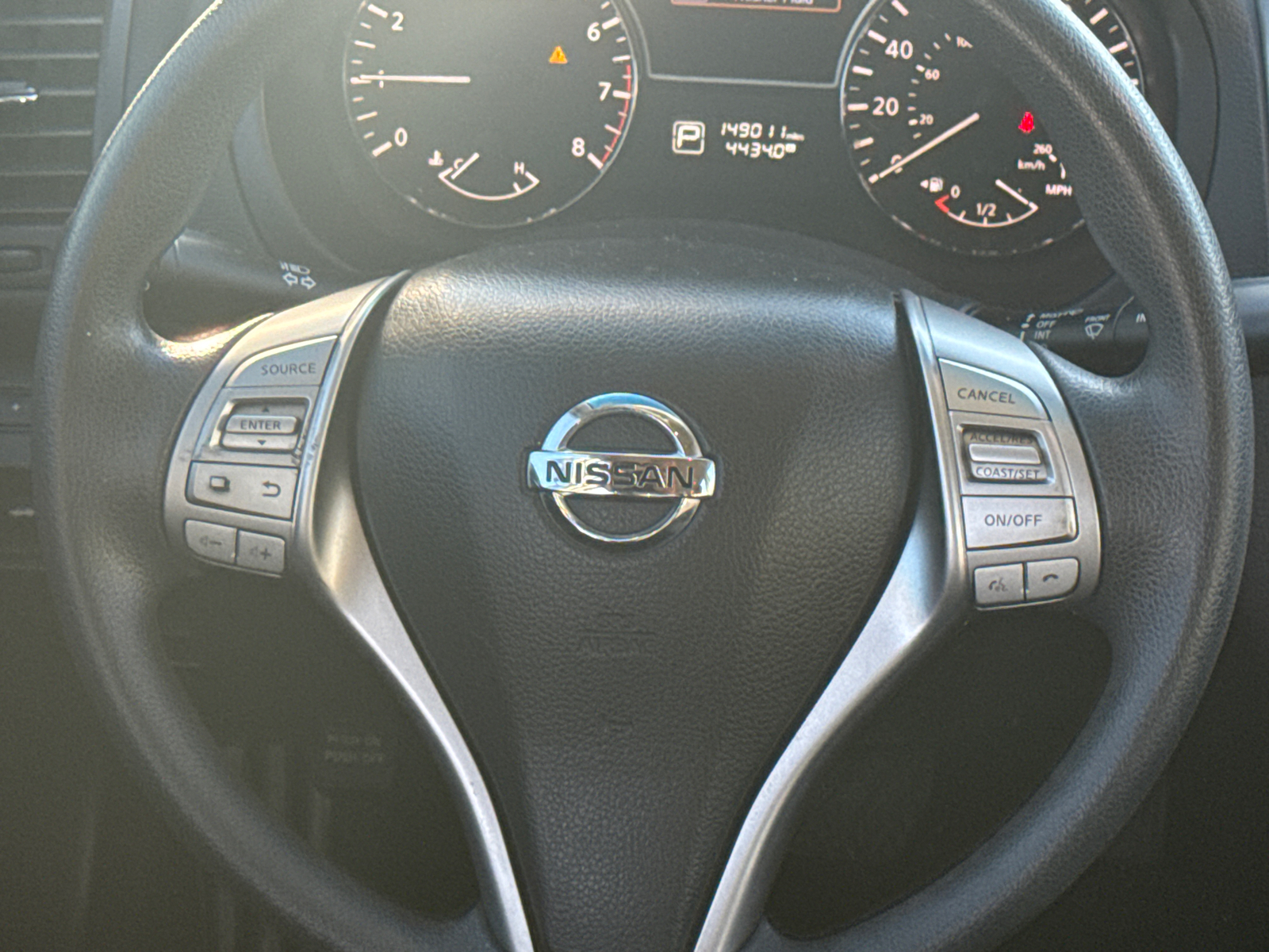 2015 Nissan Altima  9