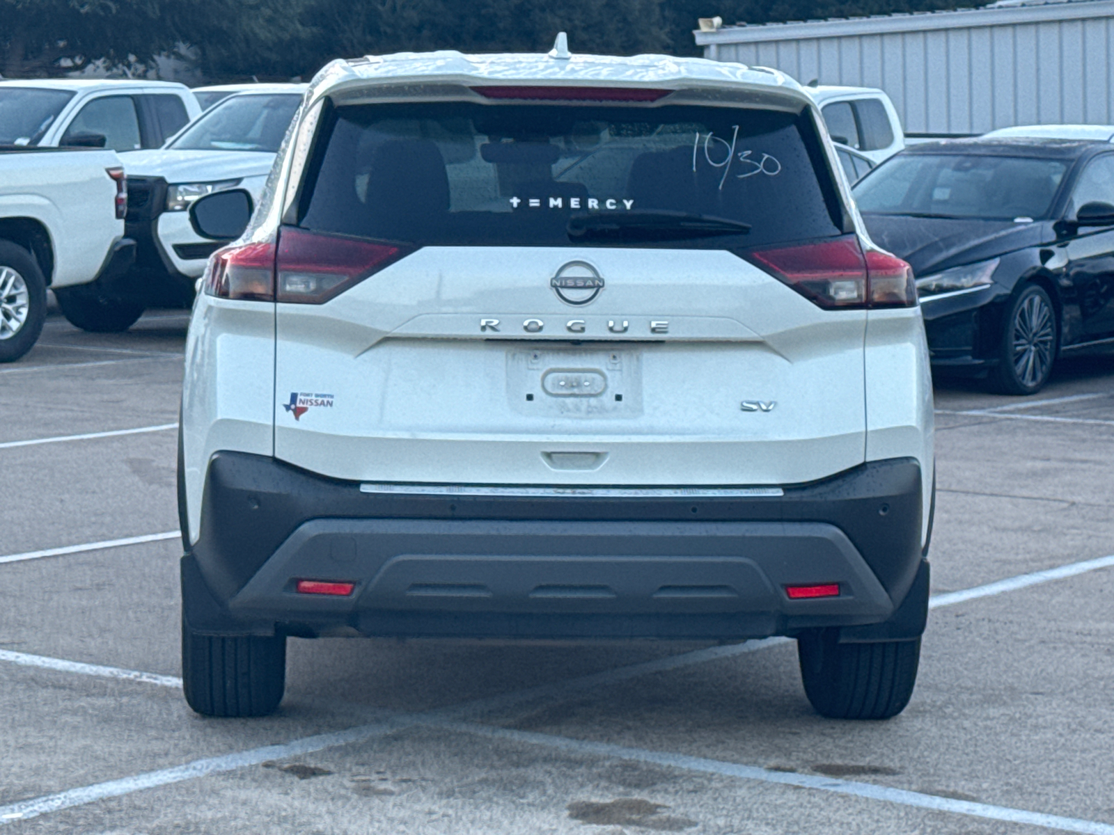 2022 Nissan Rogue SV 5