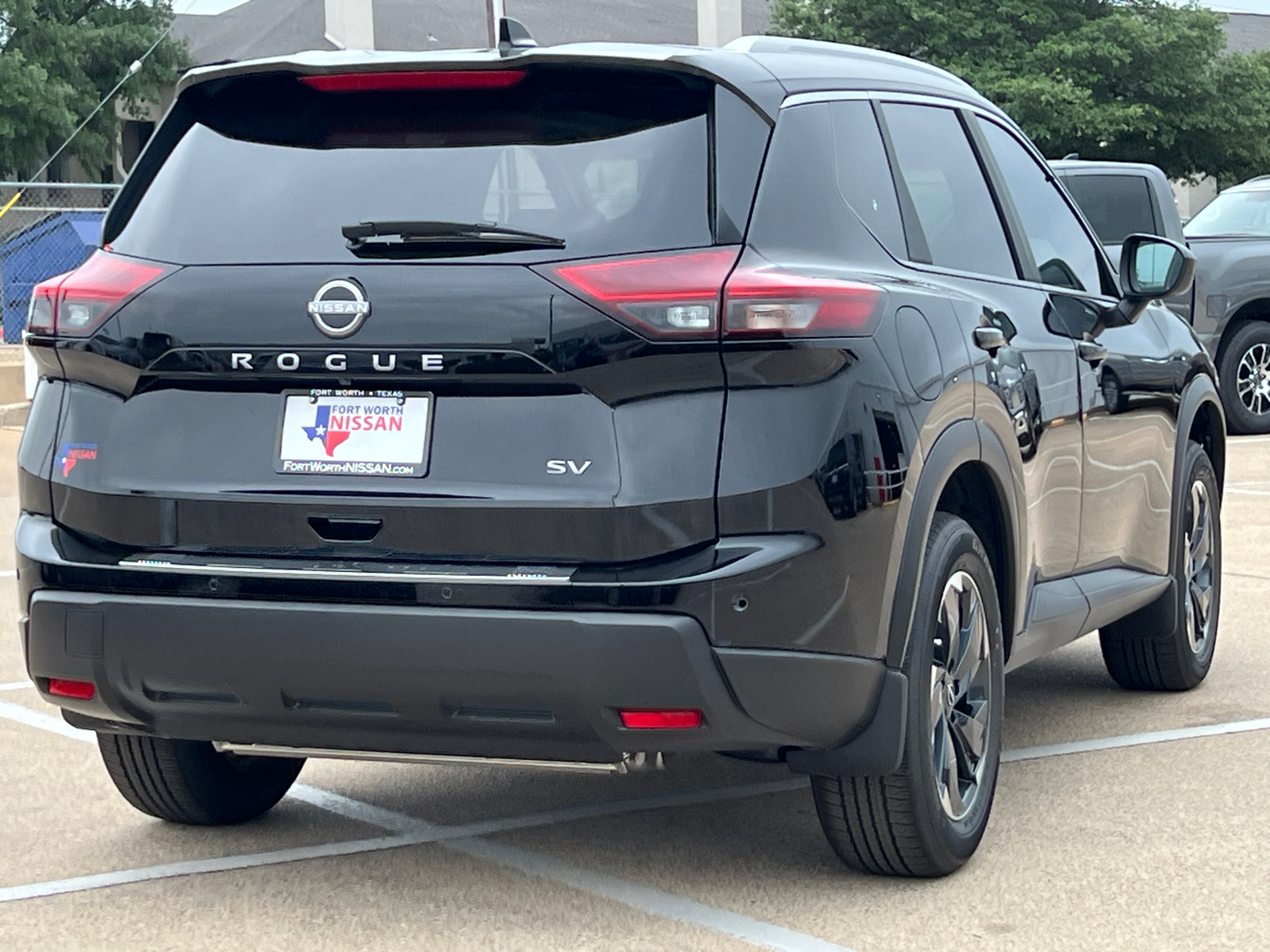 2024 Nissan Rogue SV 8