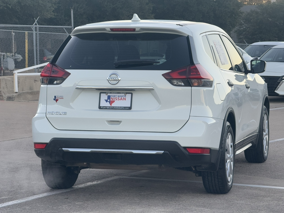 2018 Nissan Rogue S 8