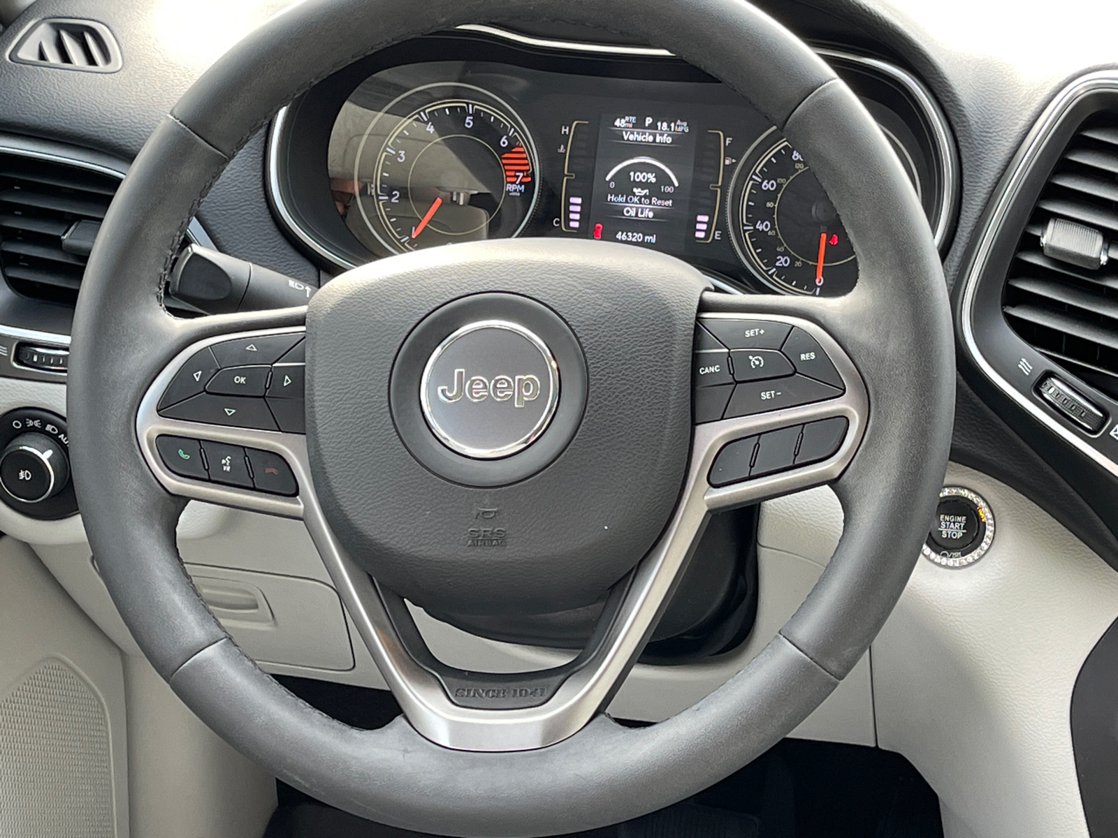 2020 Jeep Cherokee Latitude Plus 16