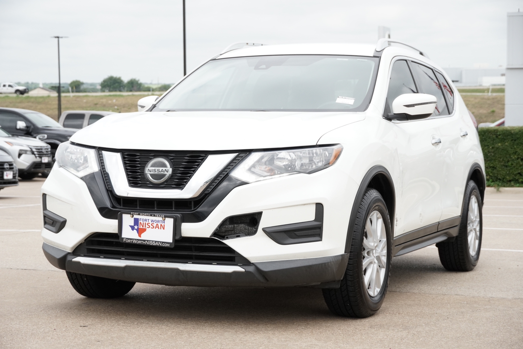 2019 Nissan Rogue SV 3