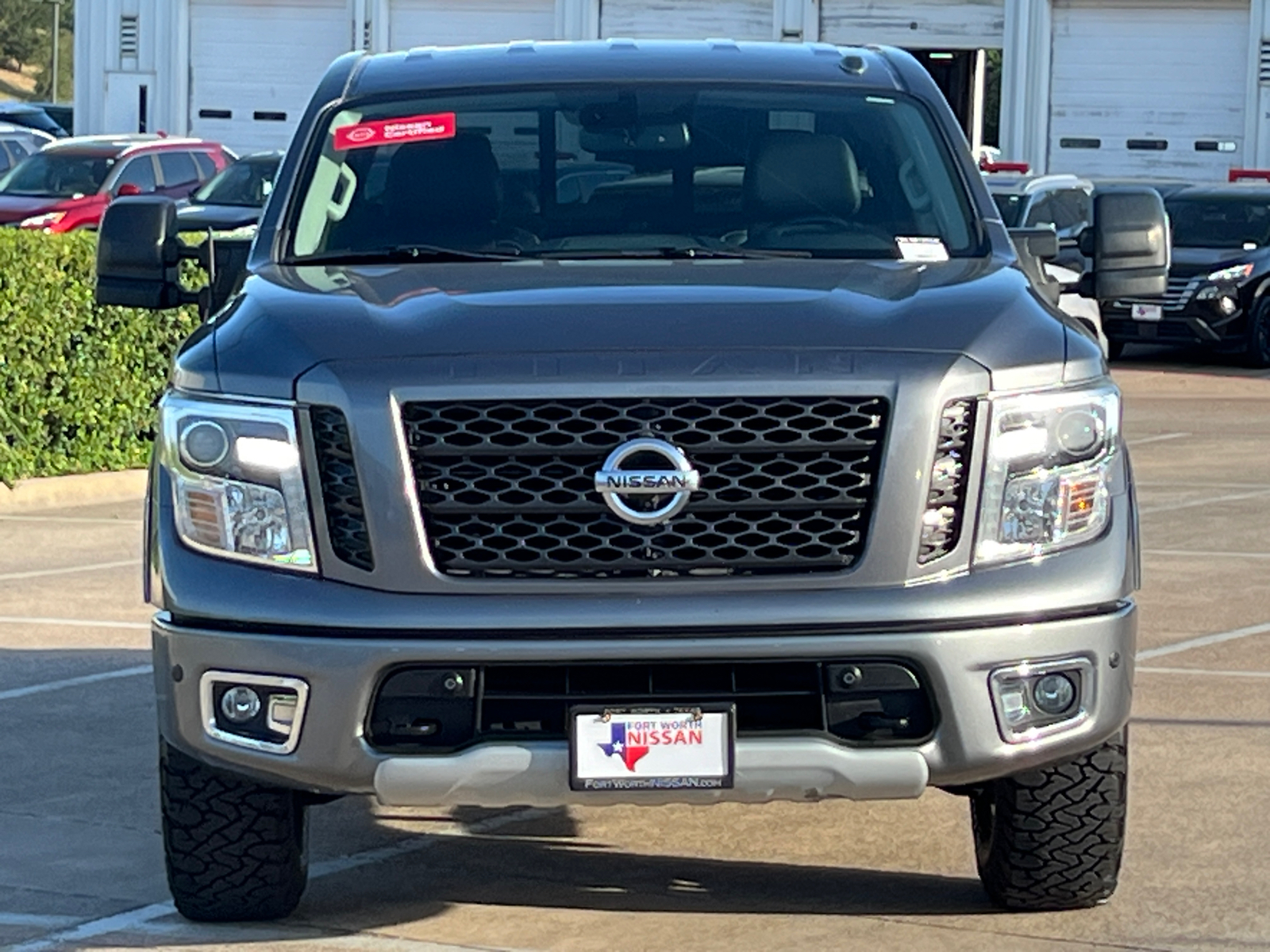 2019 Nissan Titan PRO-4X 2