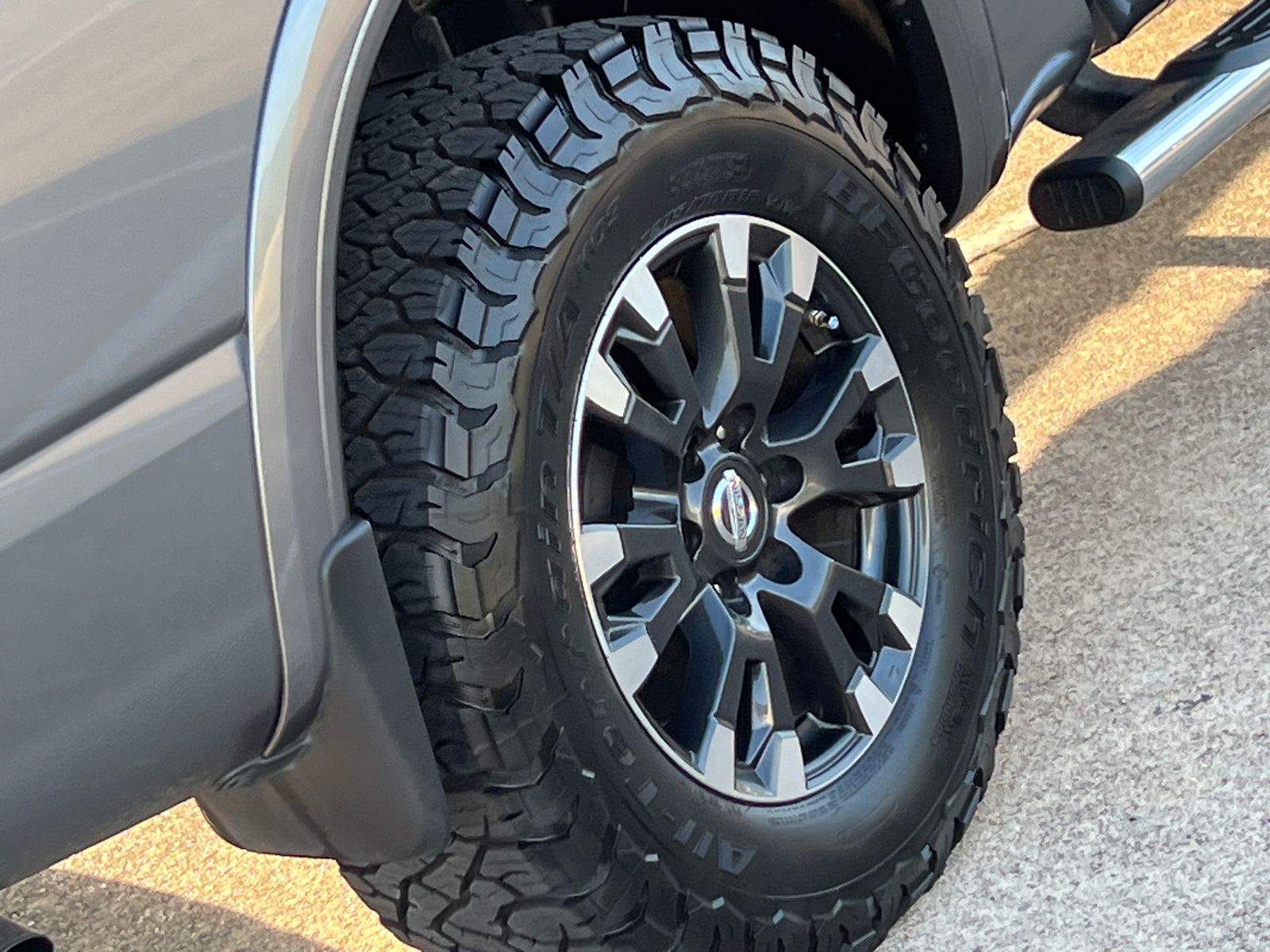 2019 Nissan Titan PRO-4X 9