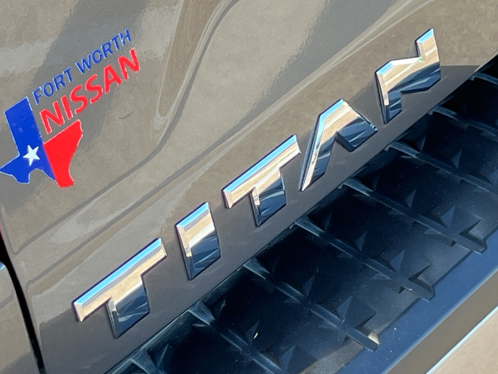 2019 Nissan Titan PRO-4X 11