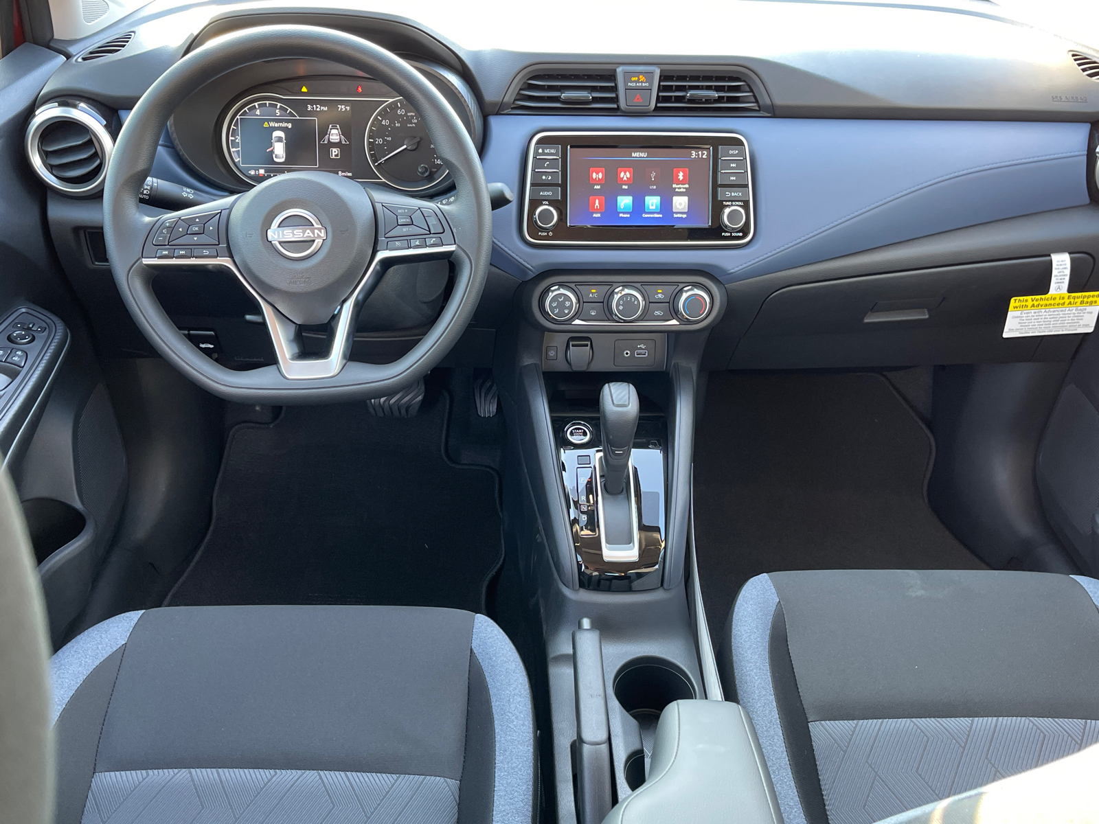 2024 Nissan Versa 1.6 SV 13