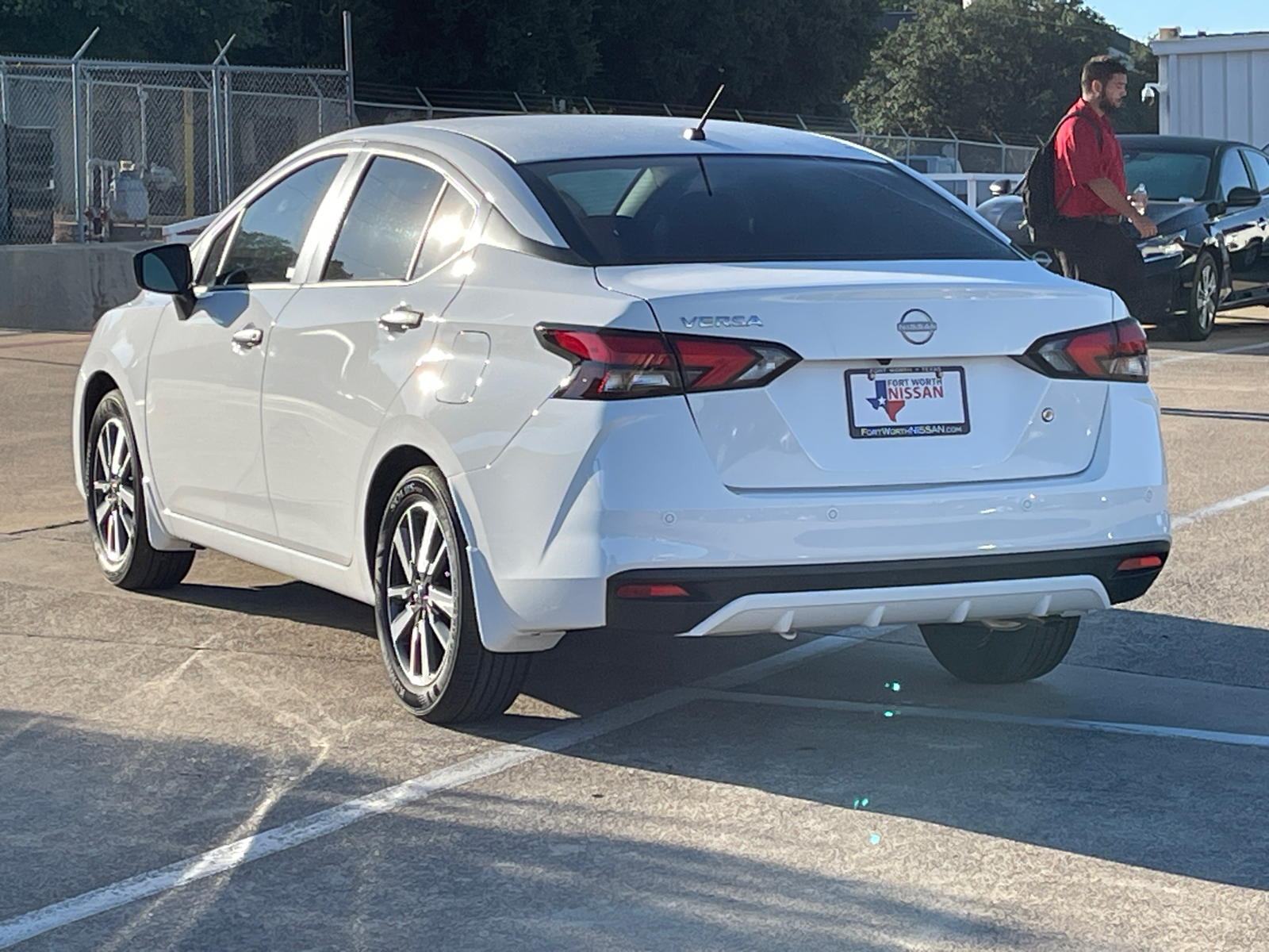 2024 Nissan Versa 1.6 S 6