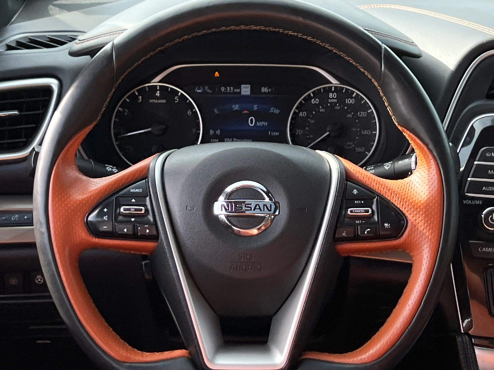 2019 Nissan Maxima Platinum 18