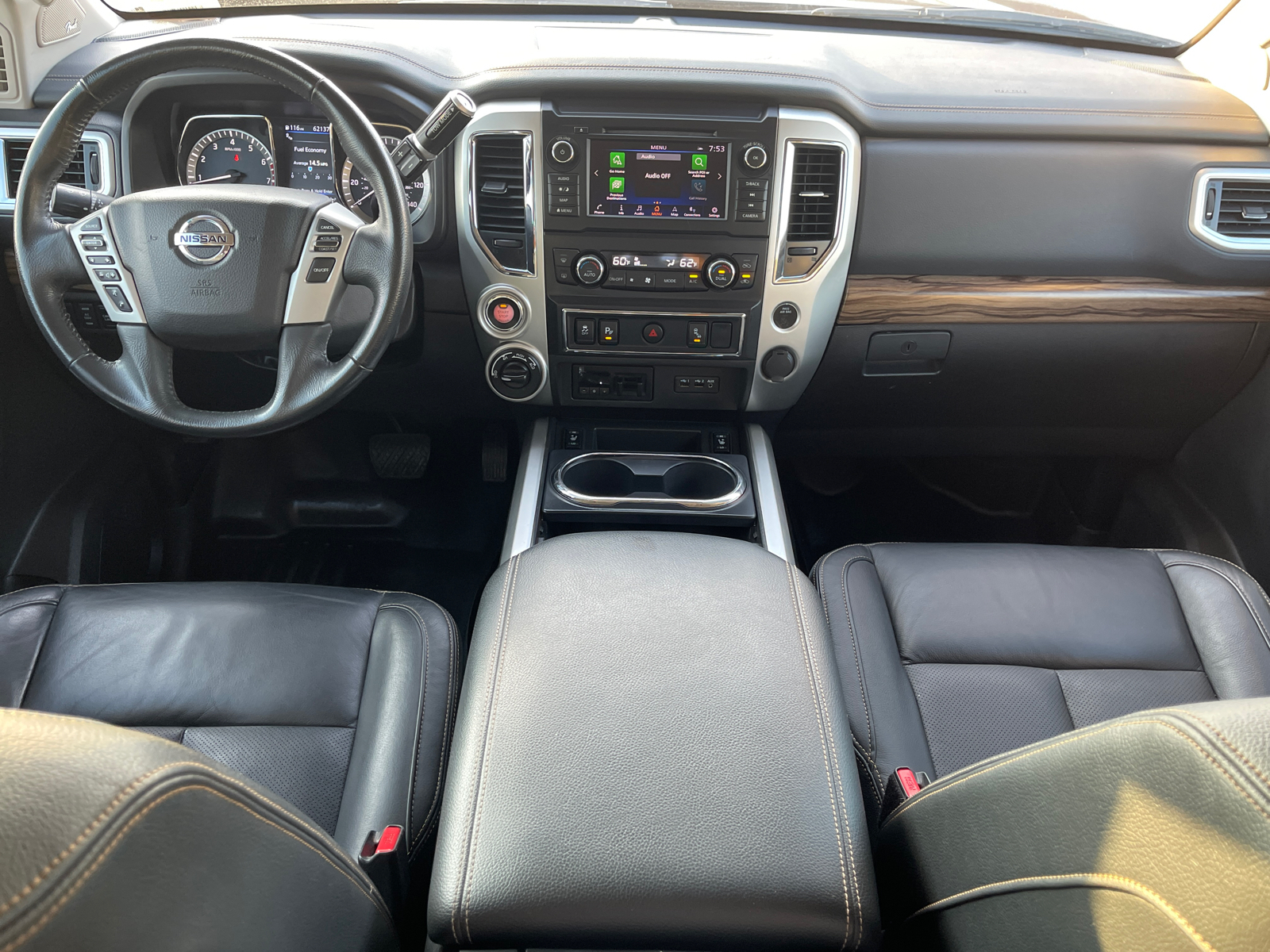 2019 Nissan Titan SL 13