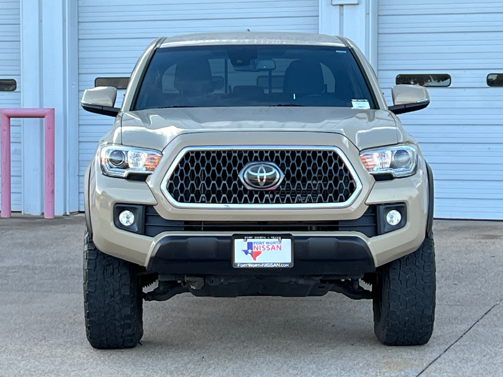 2019 Toyota Tacoma TRD Off-Road 2