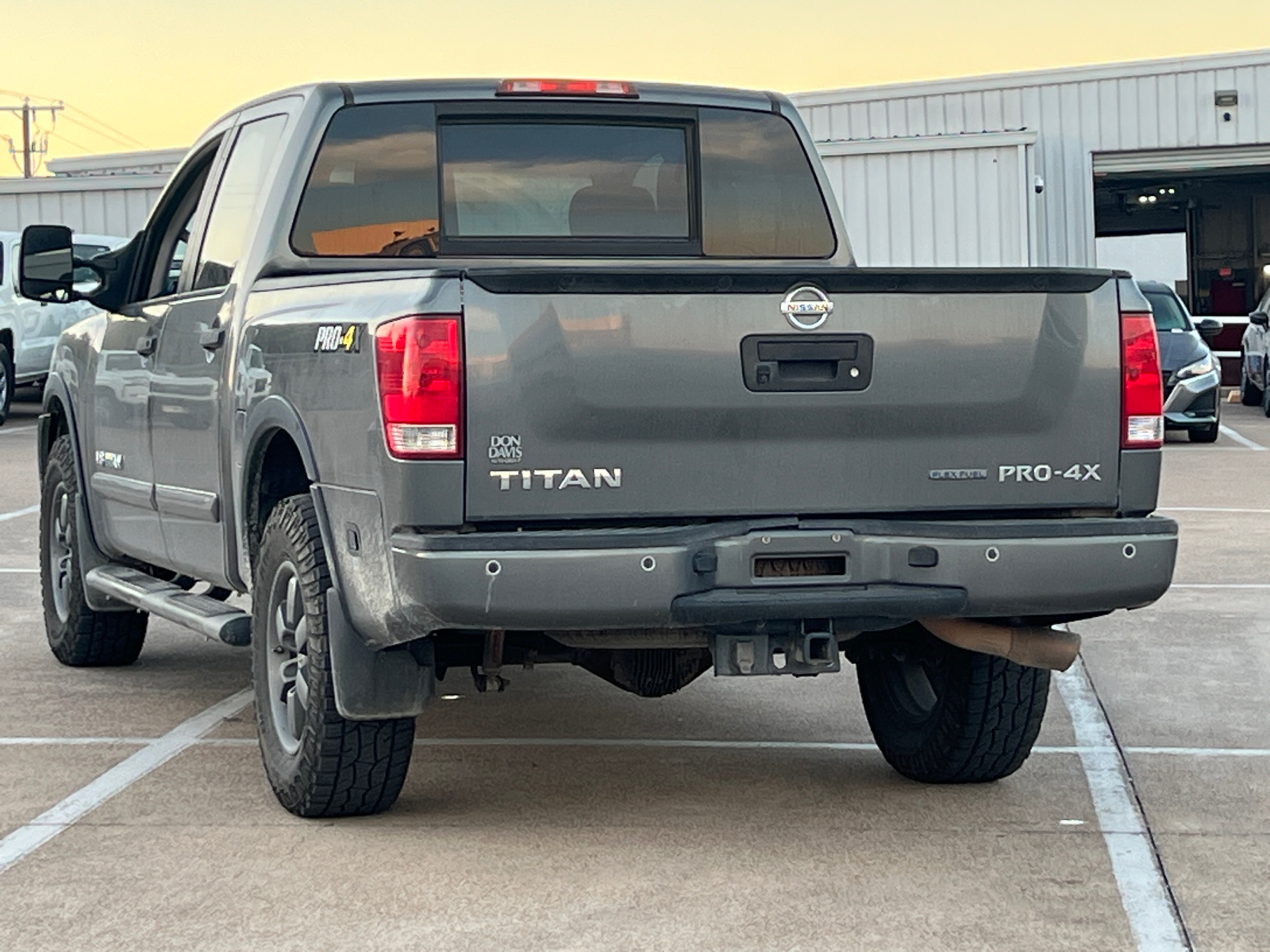 2014 Nissan Titan PRO-4X 4