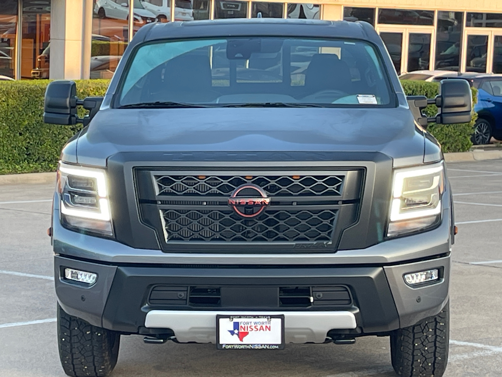 2024 Nissan Titan XD PRO-4X 2