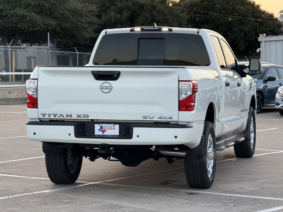 2024 Nissan Titan XD SV 9