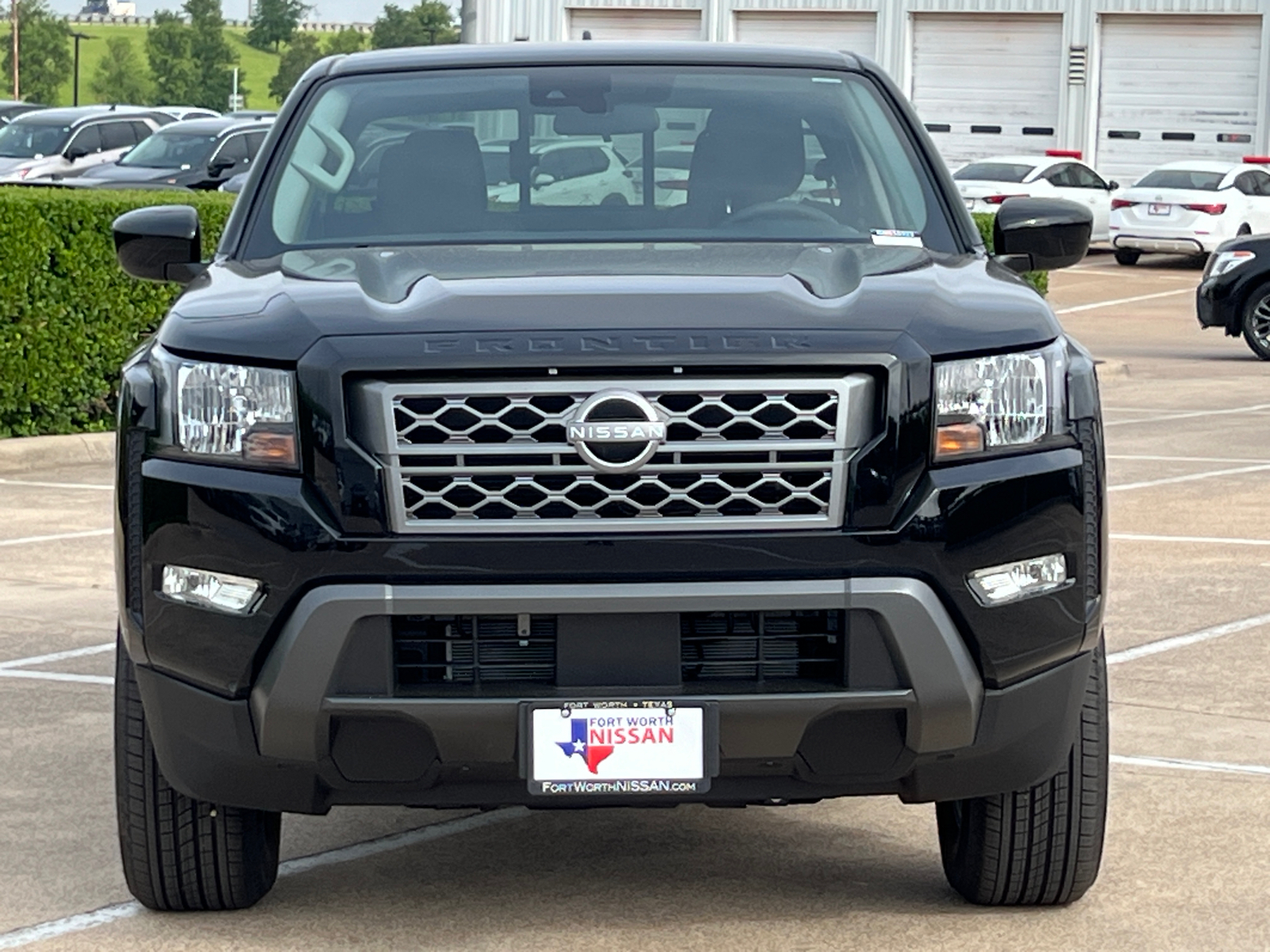 2024 Nissan Frontier SV 2