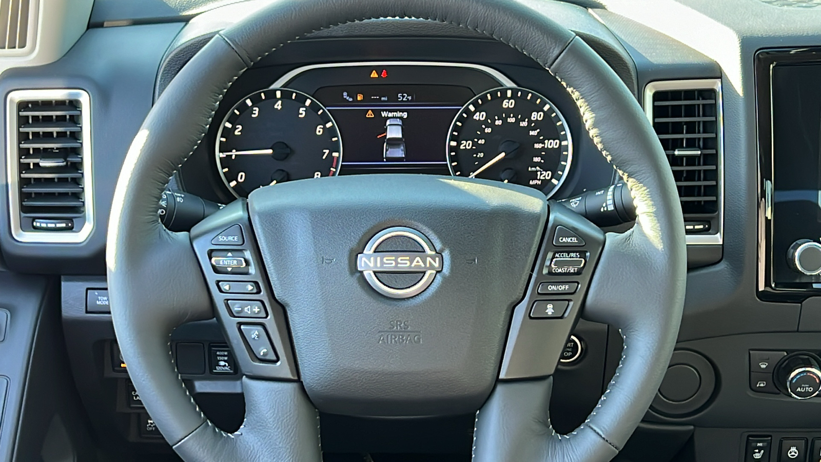 2024 Nissan Frontier SV 15