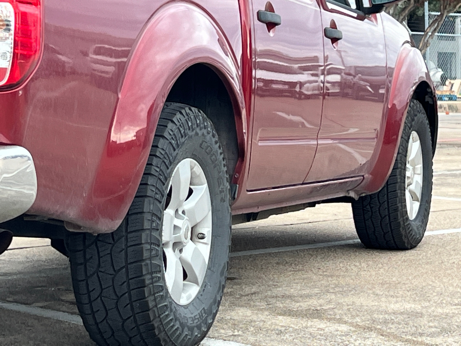 2013 Nissan Frontier SV 4