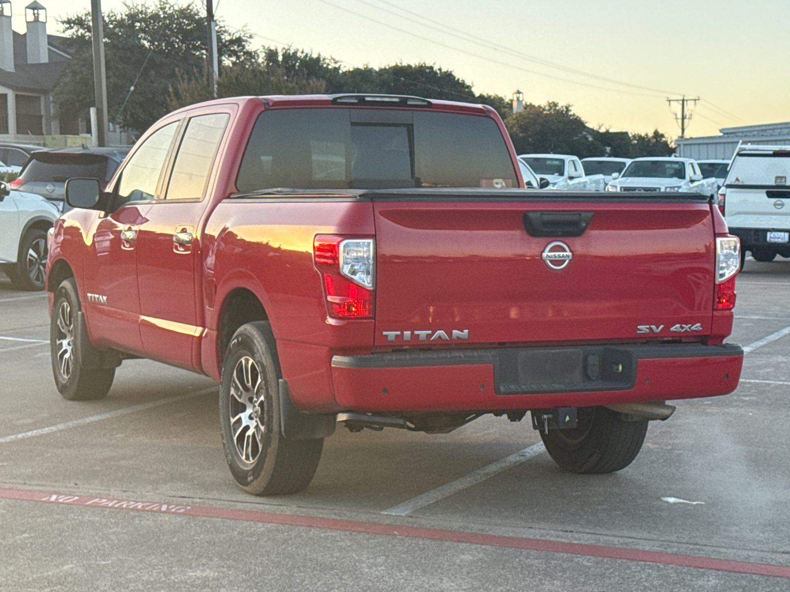 2021 Nissan Titan SV 5