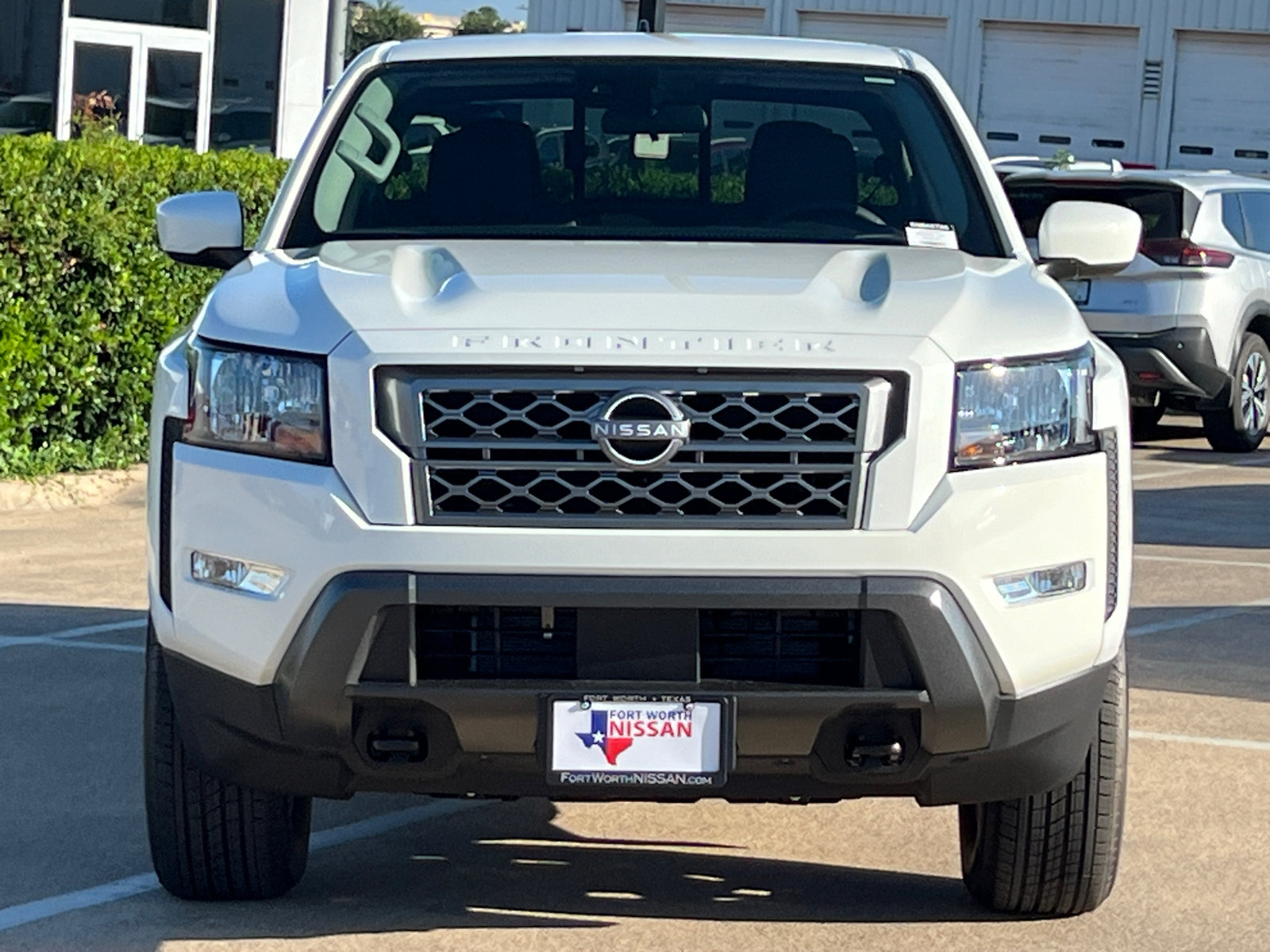 2024 Nissan Frontier SV 2