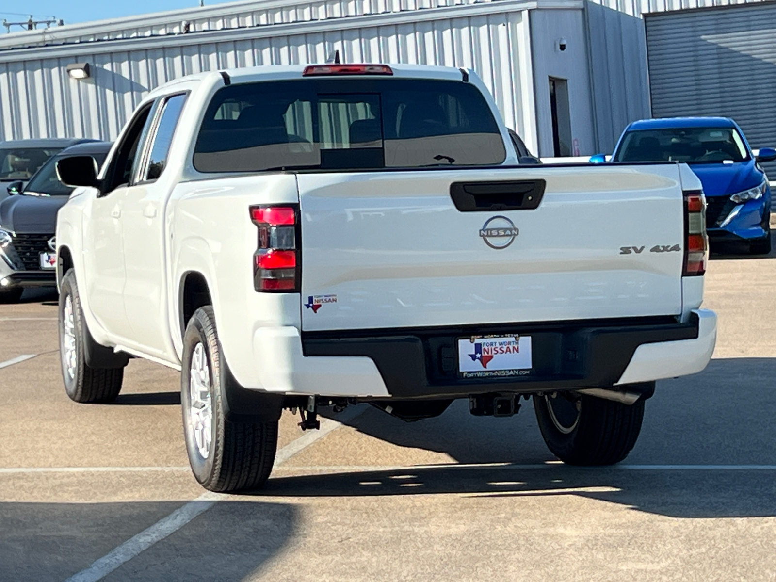 2024 Nissan Frontier SV 4