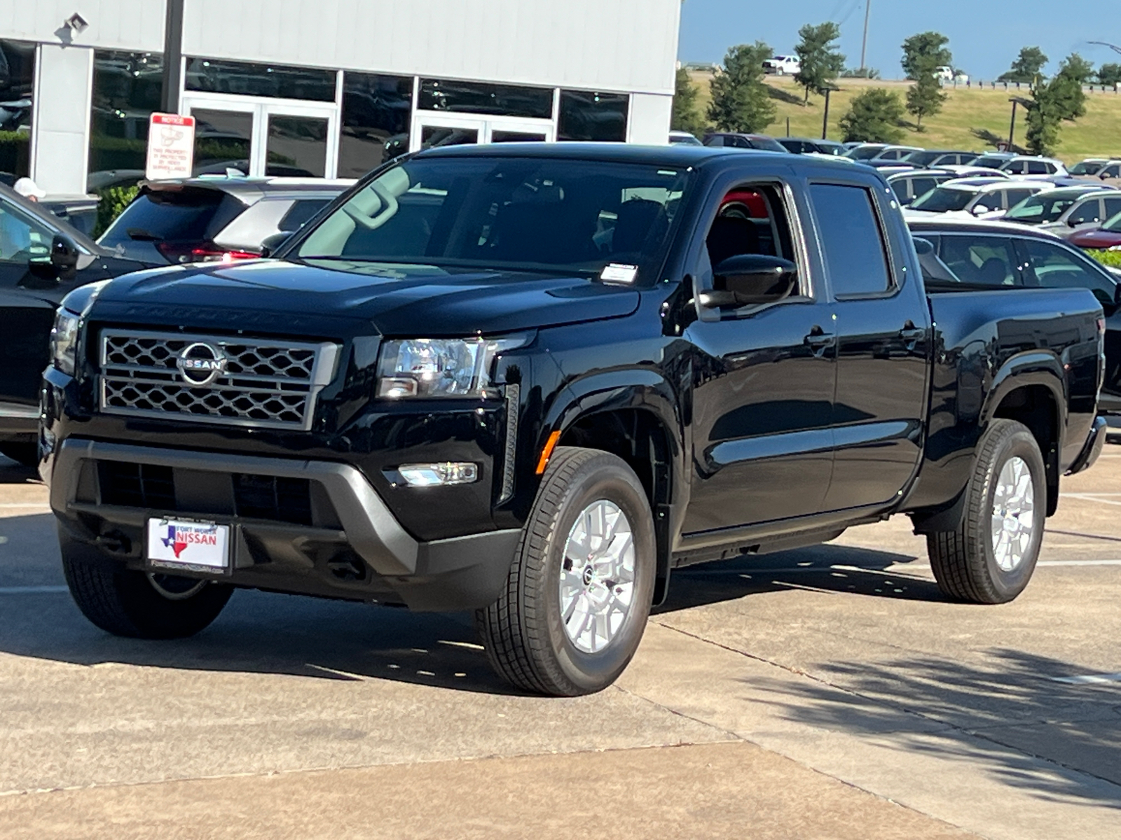 2024 Nissan Frontier SV 3