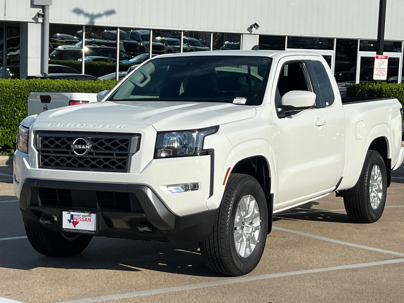 2024 Nissan Frontier SV 3