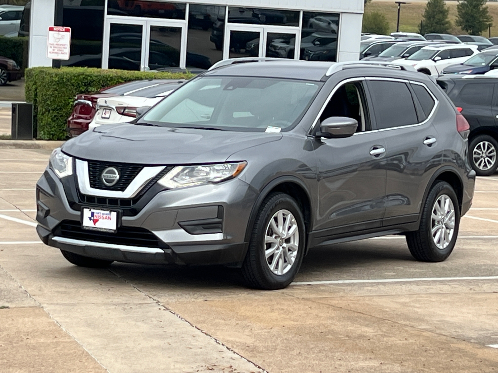 2020 Nissan Rogue S 3