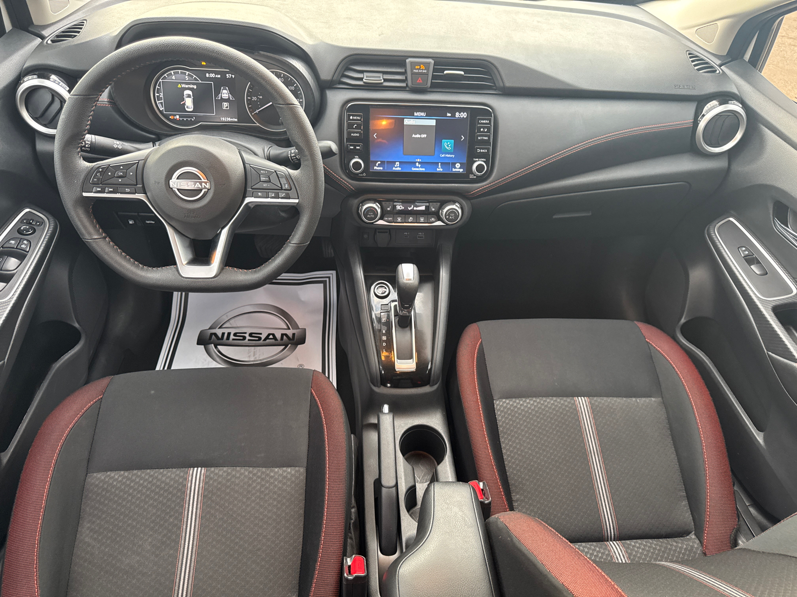 2023 Nissan Versa 1.6 SR 13