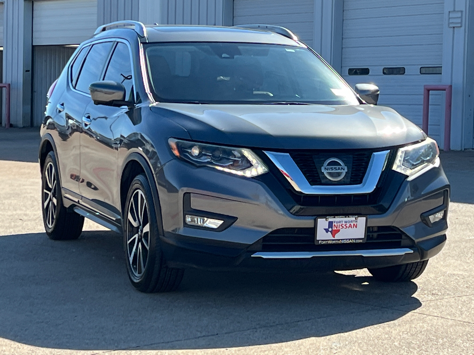 2017 Nissan Rogue SL 3