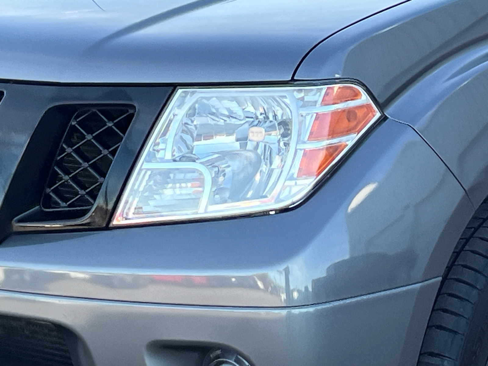 2019 Nissan Frontier SV 4