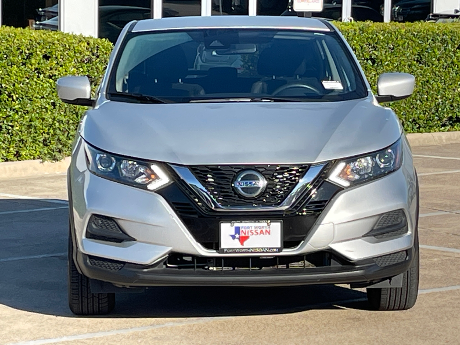 2021 Nissan Rogue Sport S 2