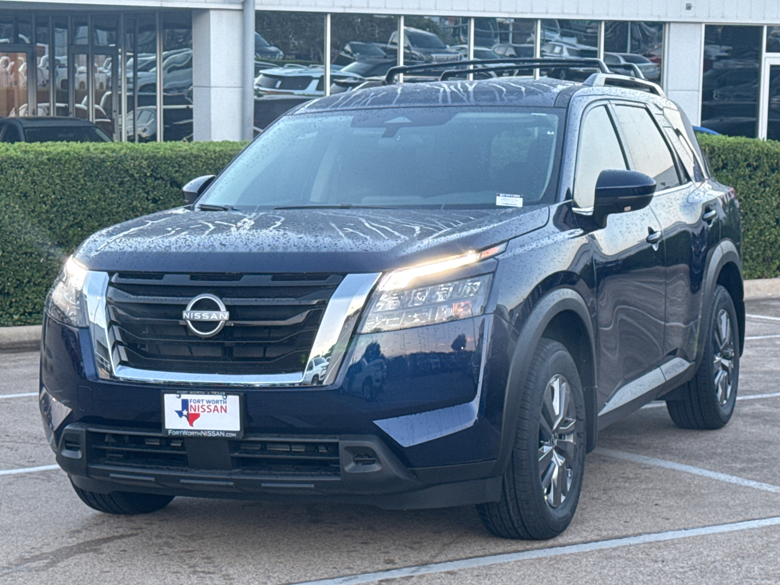 2025 Nissan Pathfinder SV 3