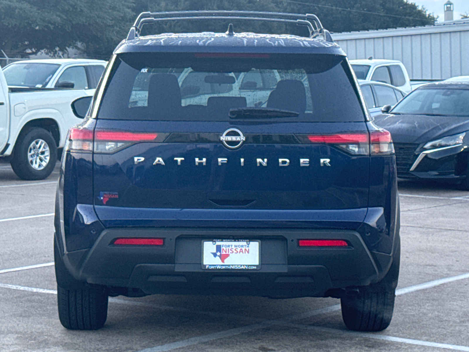 2025 Nissan Pathfinder SV 7