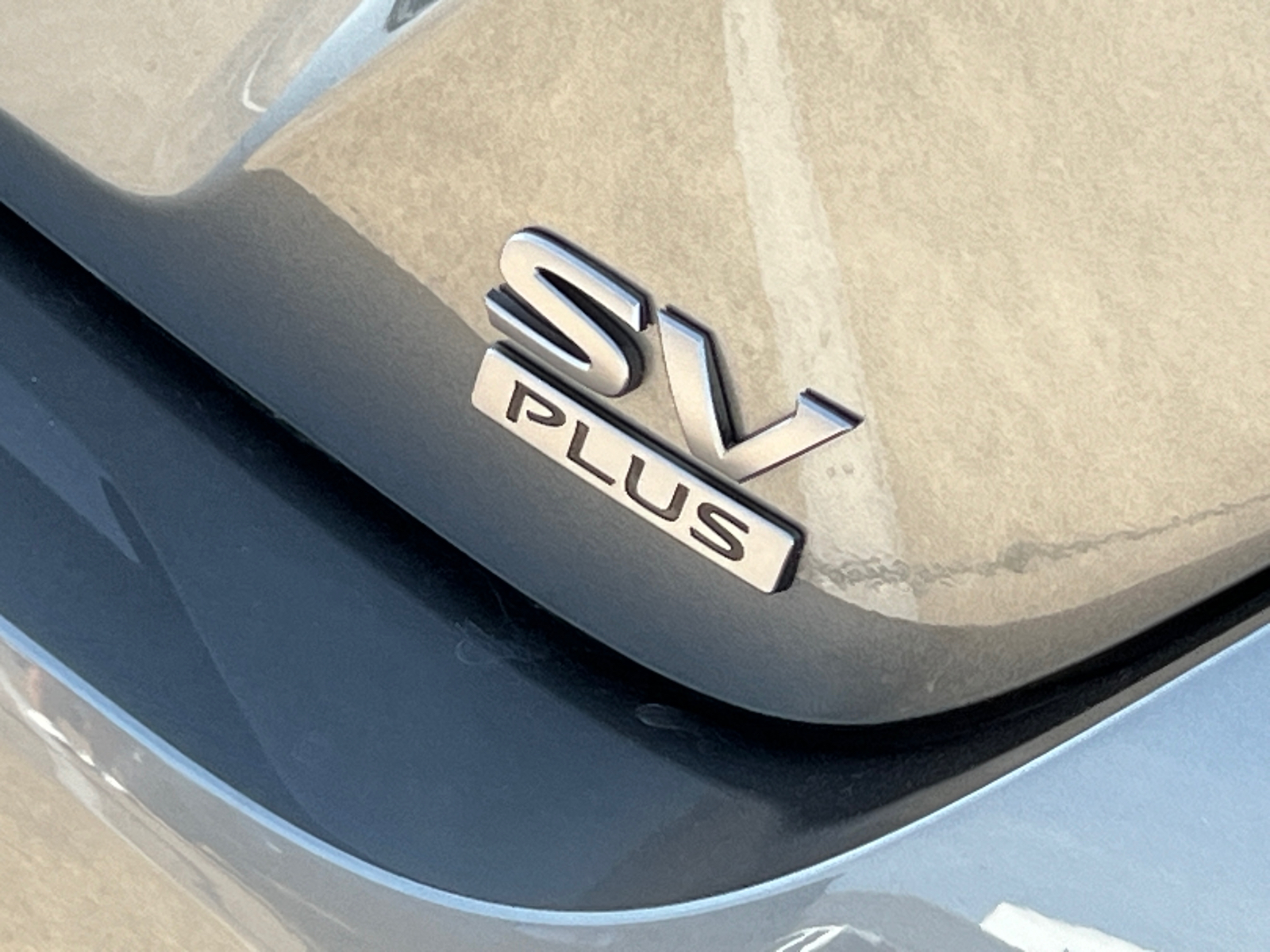 2025 Nissan Leaf SV Plus 9