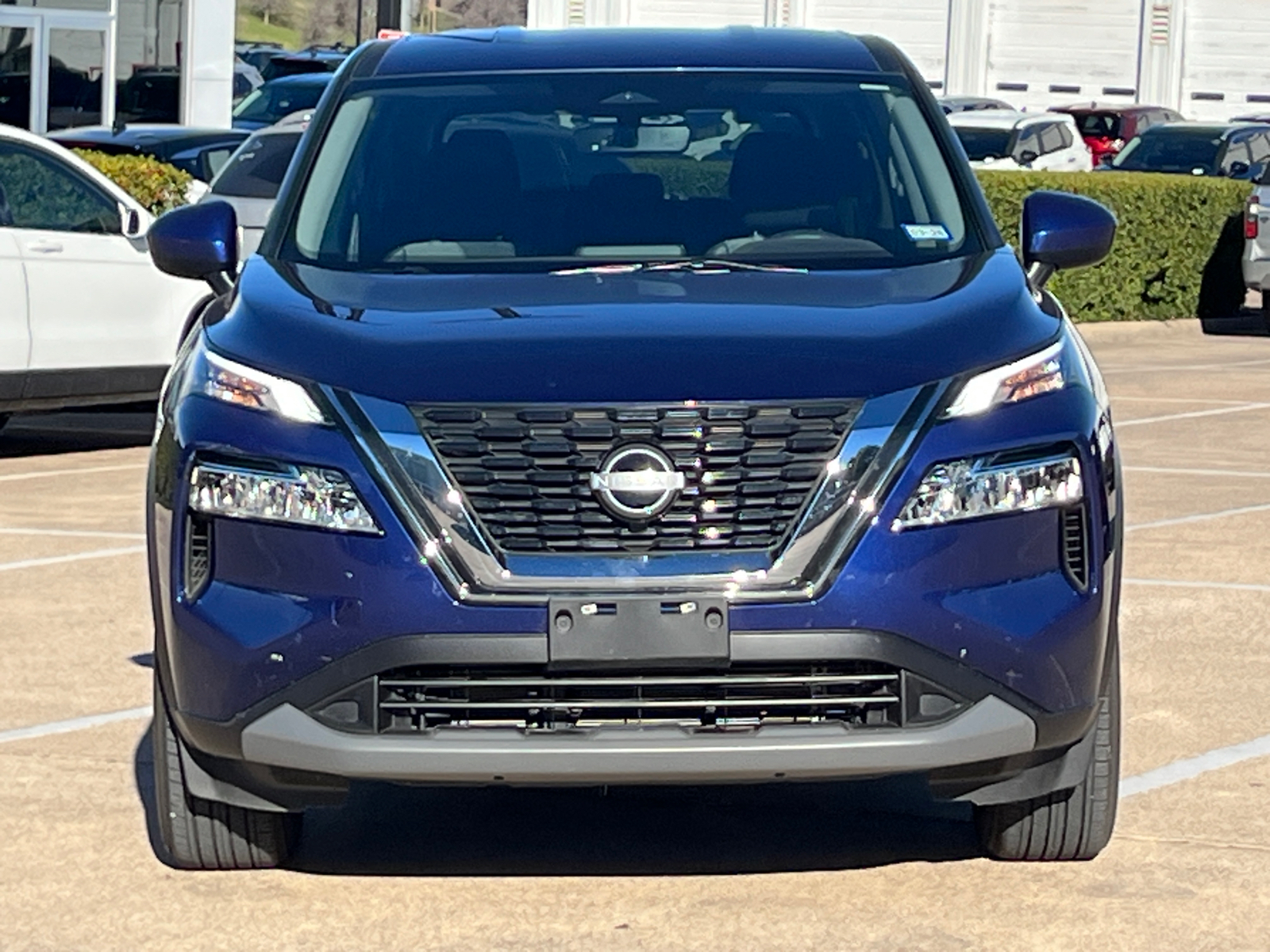 2023 Nissan Rogue SV 2