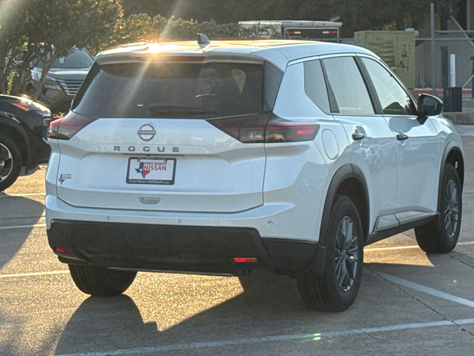 2025 Nissan Rogue S 8