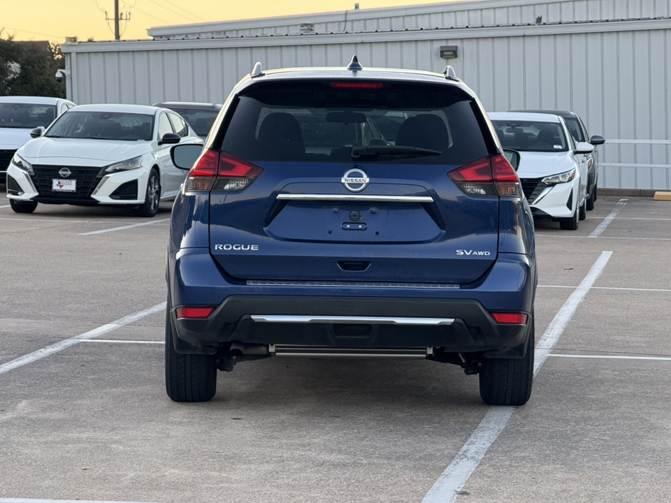 2017 Nissan Rogue SV 5