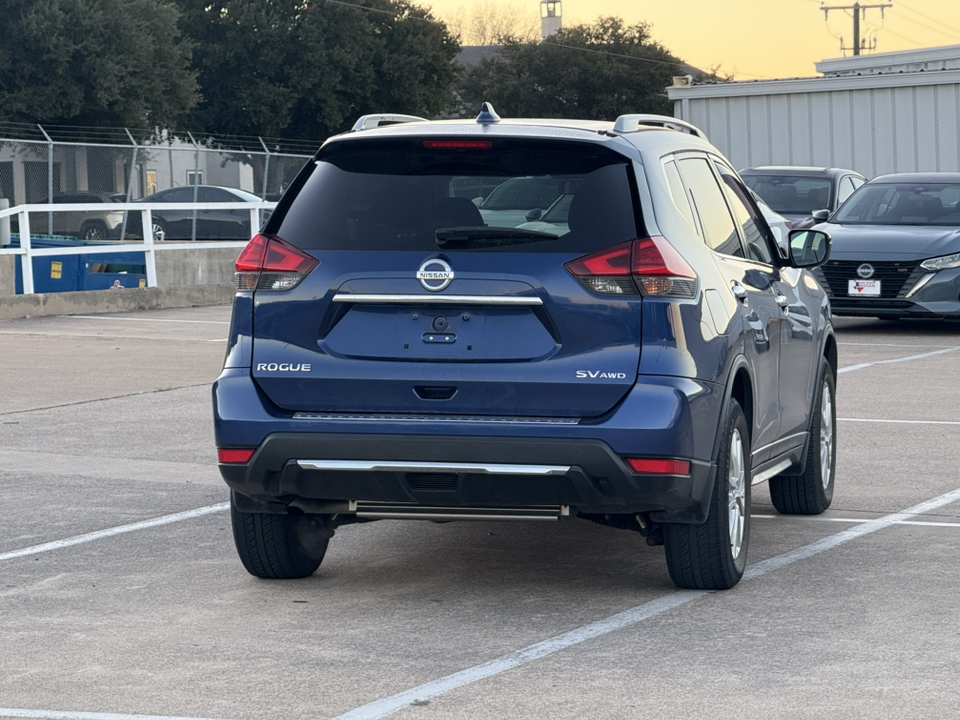 2017 Nissan Rogue SV 6