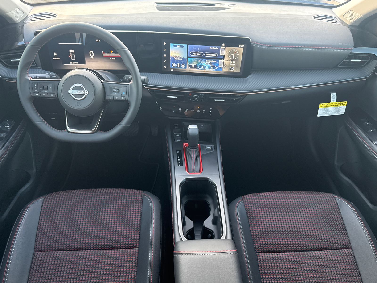 2025 Nissan Kicks SR 14