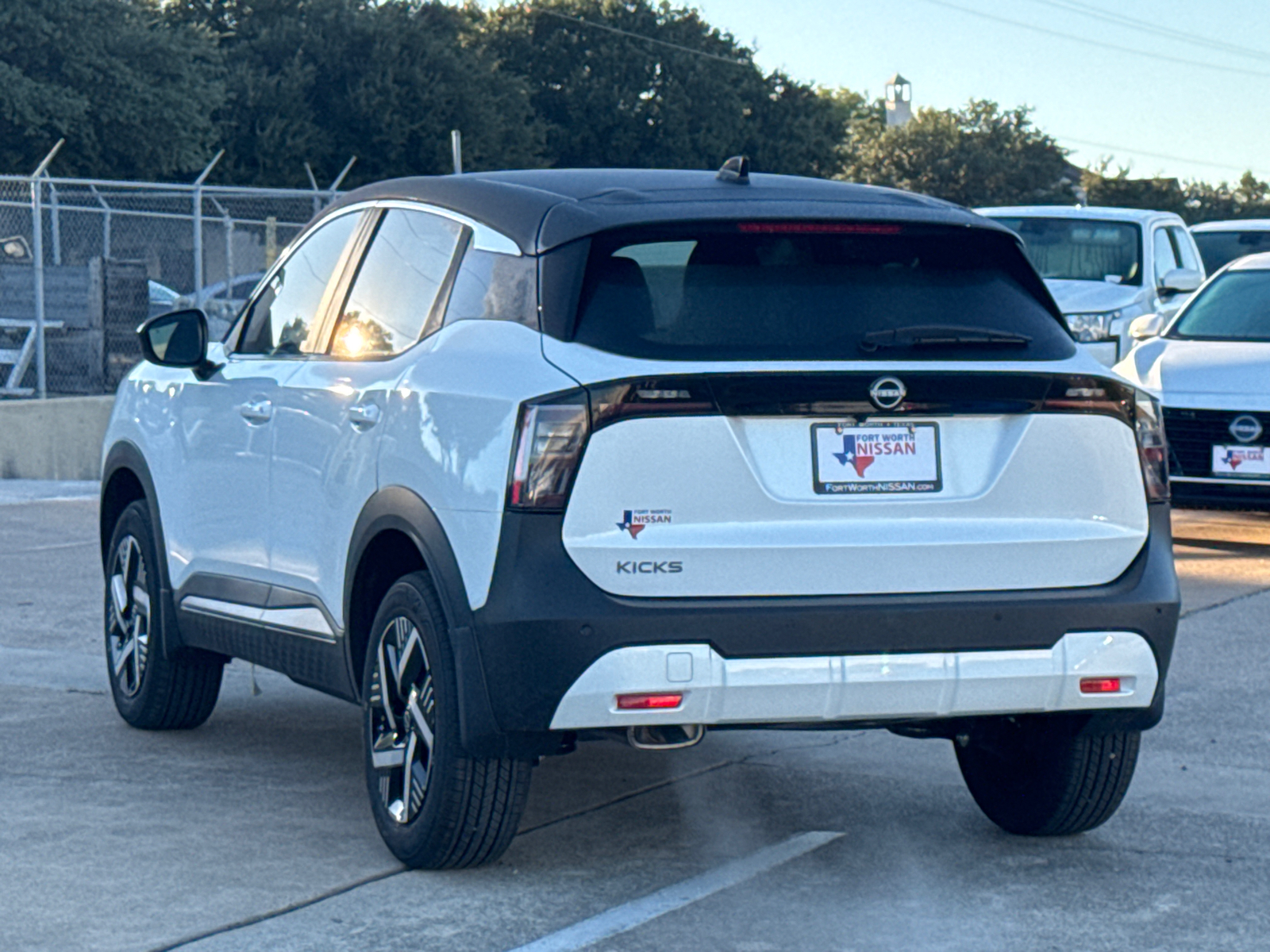 2025 Nissan Kicks SV 6