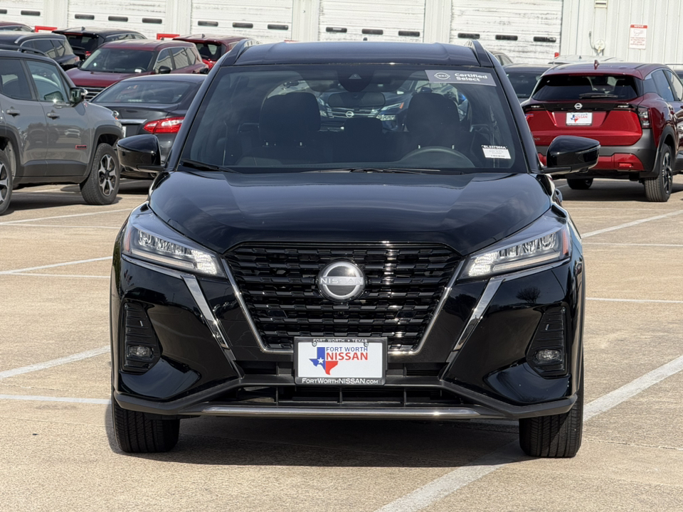 2023 Nissan Kicks SR 2