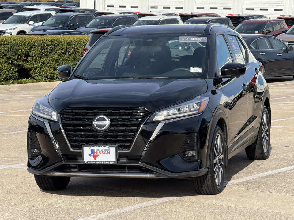 2023 Nissan Kicks SR 3